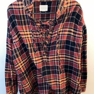 American Eagle lace up flannel